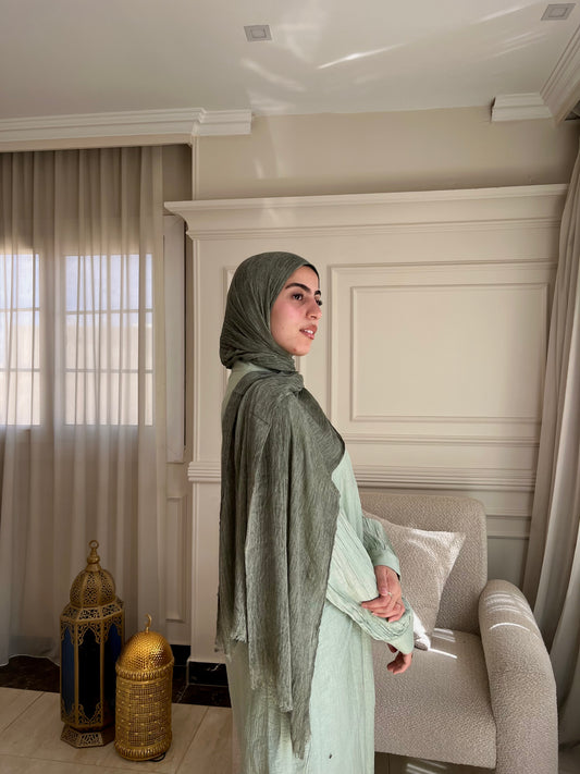 Thai Shaash Cotton Gauze Hijab – Lightweight & Non-Slippery
