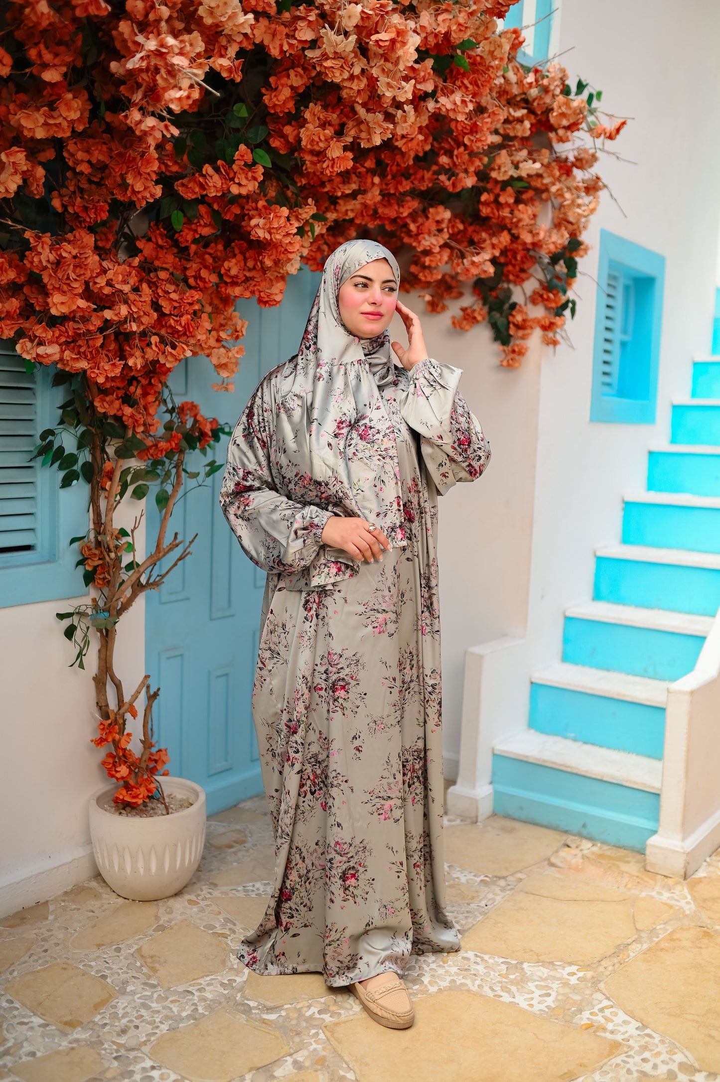 Zahra Floral Satin Isdal – Elegant Full Length Slip-On Coverage Dress