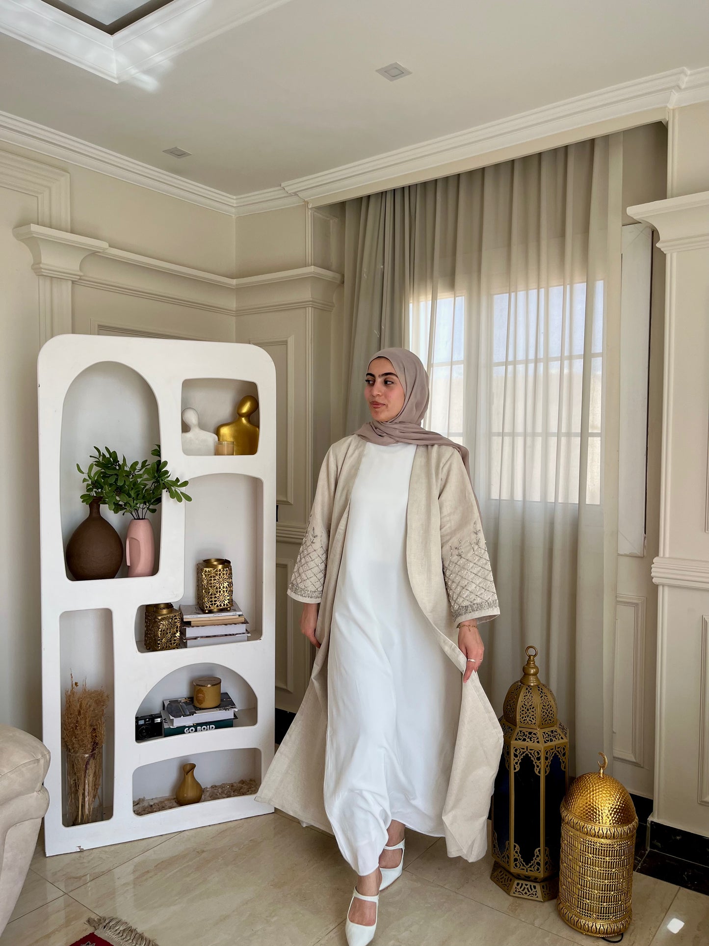 Cleopatra Linen Abaya Set – Luxury Pure Linen Abaya with Inner Dress & Chiffon Hijab