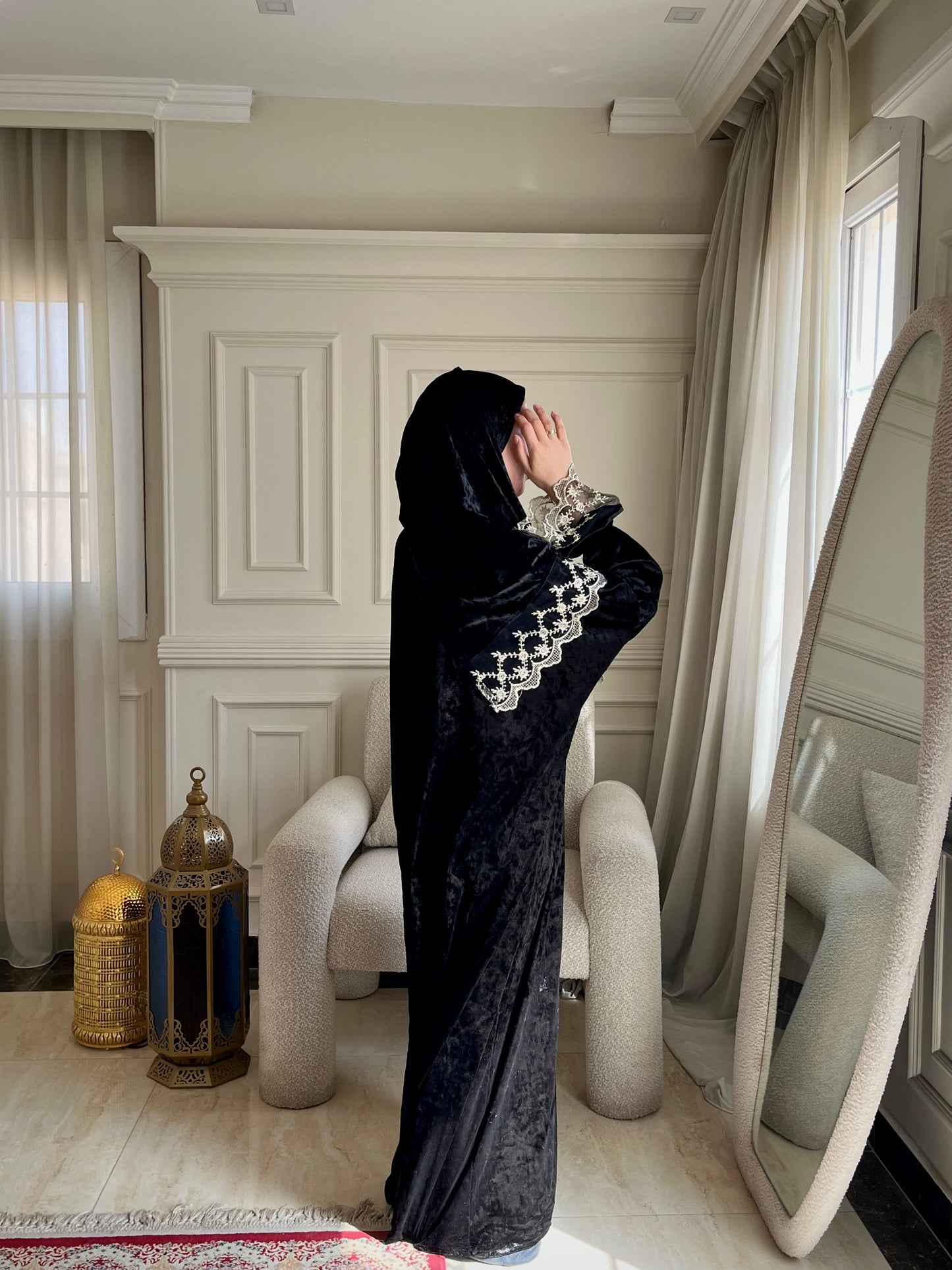 Jangah Velvet Lace Prayer Isdal — Luxury Ramadan and Eid Prayer Set