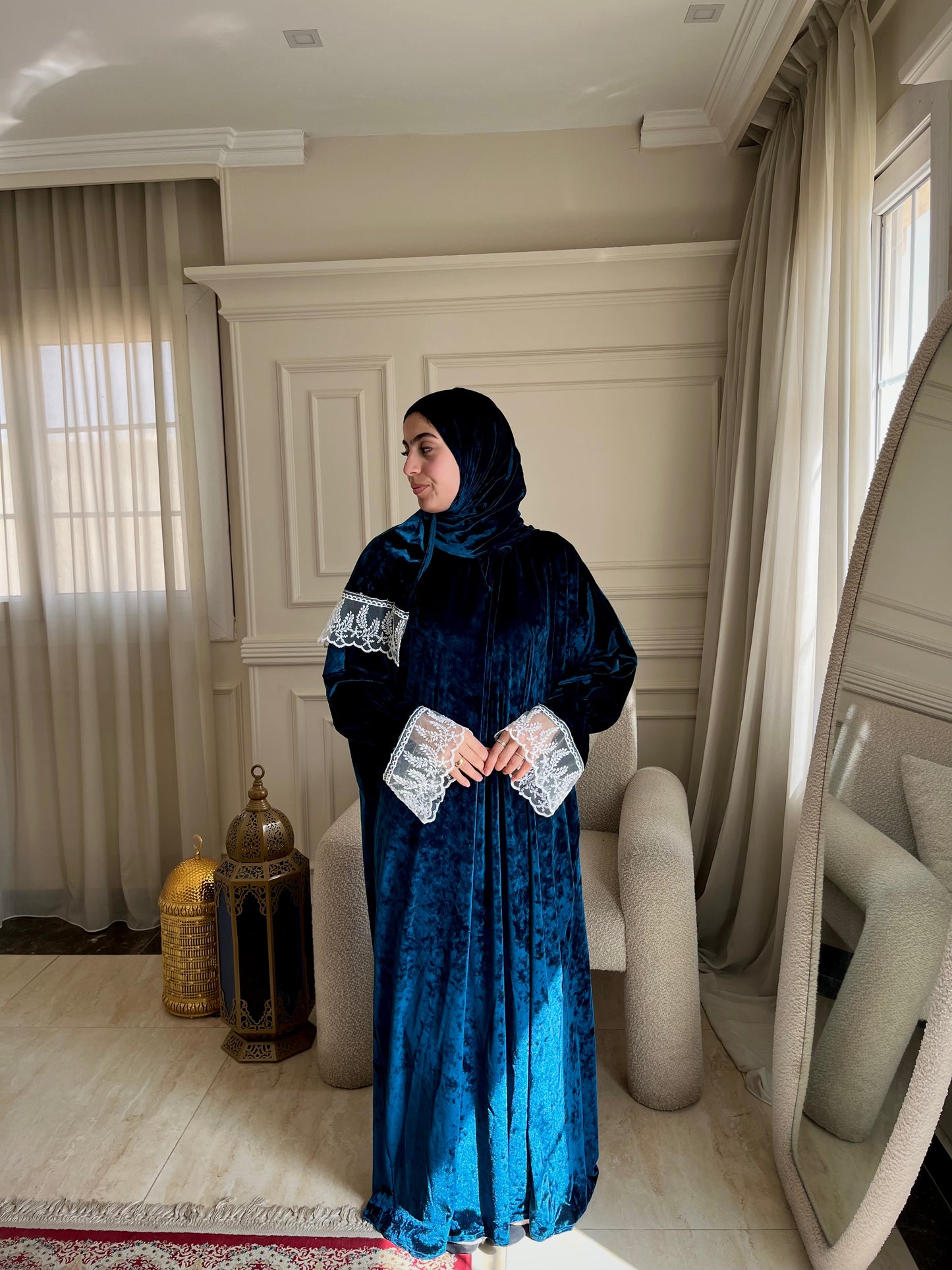 Jangah Velvet Lace Prayer Isdal — Luxury Ramadan and Eid Prayer Set